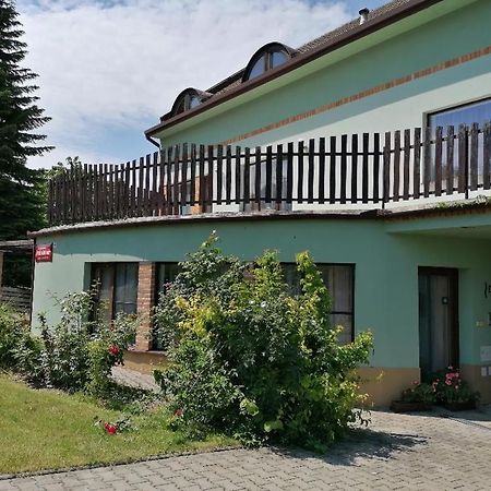 Otevrena Naruc Pension Letovice Exterior photo